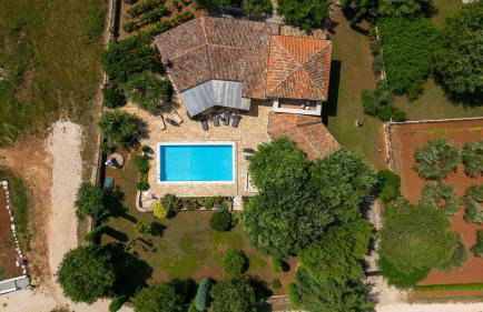 Rustic villa Karim with pool in Porec - Foto 10