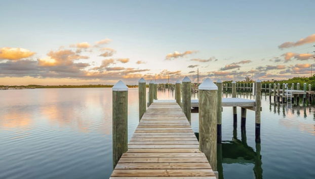 Spindrift House by Brightwild Huge Pool Dock - Foto 2, Habitación