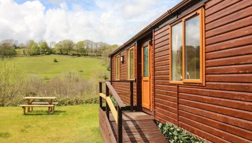 Exe Valley Lodge - Photo 2