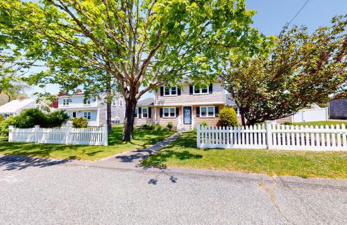 Cape Cod Playhouse - Foto 21