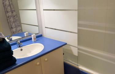 Maison dans village vacances avec piscine - Photo 9