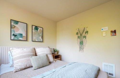 Stylish North Seattle Townhouse- Dual Master Suites - Foto 12
