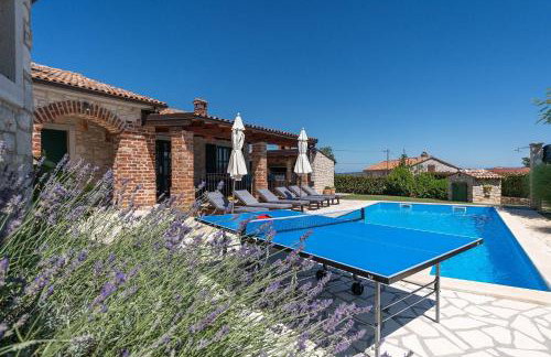 Mediterrane Villa mit Privatpool, Grill, Tischtennis und unweit des Radwegs Parenzana - Foto 5