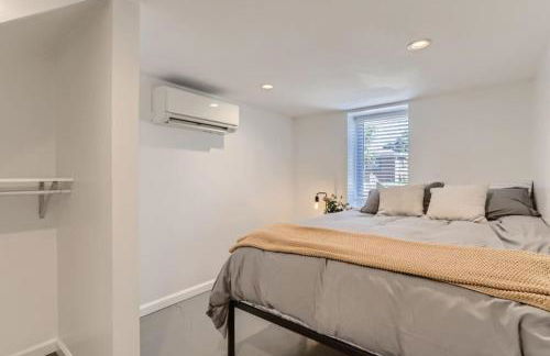 A Pet Friendly And Remodeled I Near RiNo Where Sleeps 7 - Photo 7