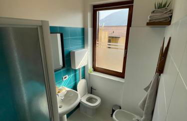 Lakefront Apartment with Panoramic Pool - Foto 30