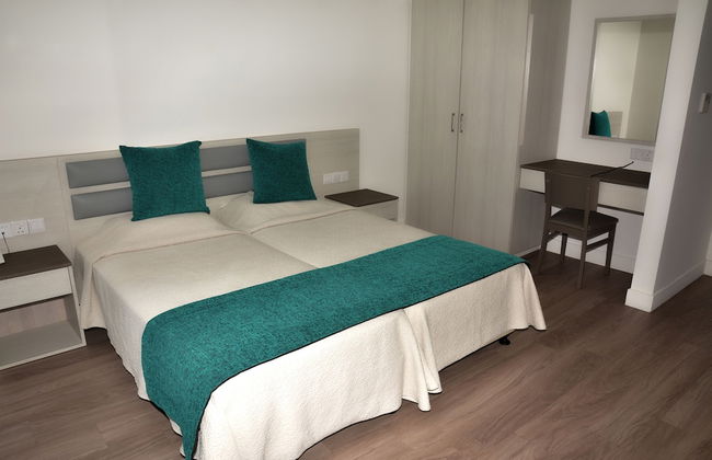 Melini Hotel Suites - Photo 6