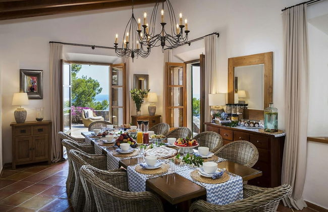 Elegant Villa With Communal Space - Foto 17