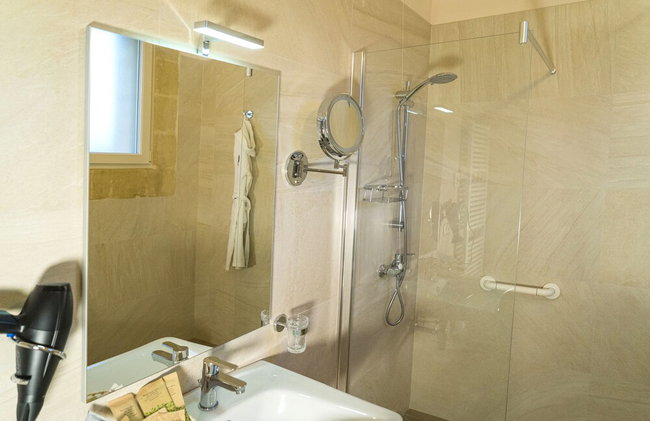 Borgo Segine - Photo 51