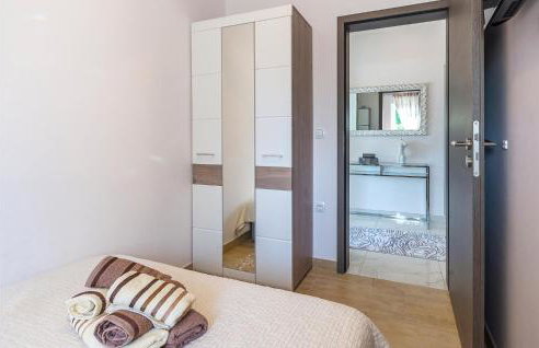 Lovely Home In Nedescina With Kitchen - Foto 34