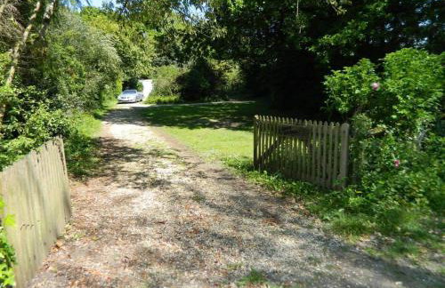River Cottage a country retreat in wooded gardens - Foto 31