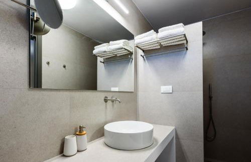 Azure Naousa - Photo 47