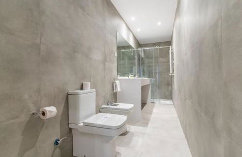 Stylish Central -4bedrooms 2bathrooms-Salamanca - Photo 30