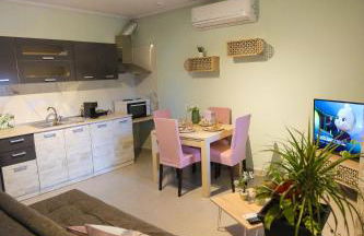 Goldtown House - Photo 7