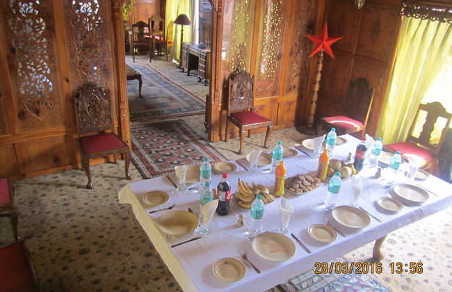 Zaffer Group of Houseboats - Foto 27