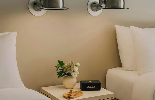 Chambers Hotel Central Park South, Sonder by Marriott Bonvoy - Photo 8