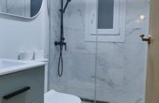 Céntrico espacioso y muy luminoso - Photo 25