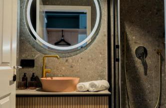 Bob W Munich Airport - Peterhof - Foto 42