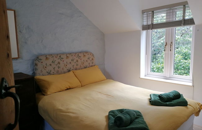 Countryside Cottage Retreat at Ty'r Cwm Farm - Photo 6