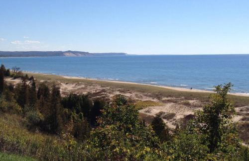 ☆Cherry Farmhouse☆60 Acres☆Central Air☆Fireplace - Foto 40