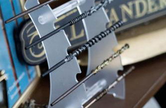 Wizard House + Hot Tub, Private Creek, Large Yard - Foto 48