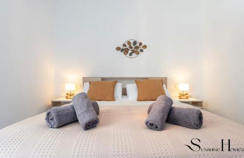 Elegant 2 Bed 2 Bath Apartment, Pool, Views, Parking - Foto 4