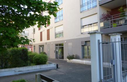 Appartement tout équipé avec piscine proche Stade OL et EUREXPO - Foto 7