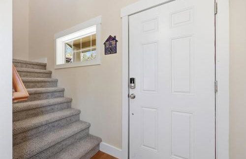 Cozy Boise Getaway walk to Stadium Fireplace Garage - Foto 7