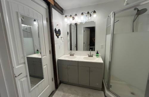 Red Roof Lodge• hot tub• 18 beds• venue• treehouse - Foto 47