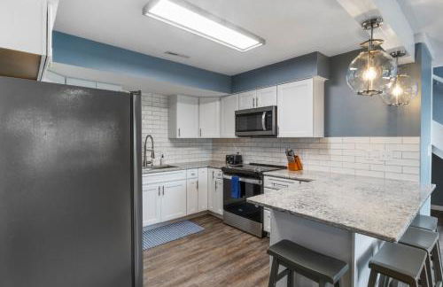 Our Cove Retreat - Perfect for Wave-Free Swimming, Tanning & Prime Location Fun! - Foto 14