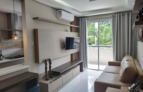 Apê novo Canasvieiras, 2 garagens, excelente localização - Foto 3