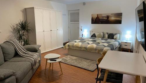 Apartment Fulda Aue - Foto 1, furniture, wardrobe