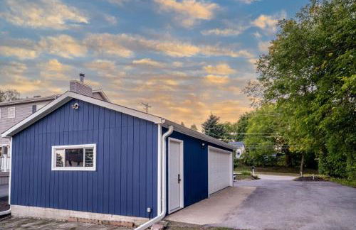 The Blue Sapphire 3BR 3BA Luxury Lakefront Home on Mineola Bay Stunning Views on Chain O Lakes - Photo 75