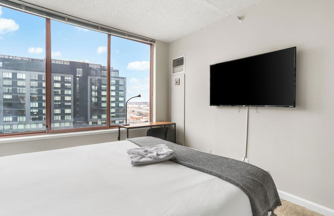 Heart of DC Area Apartments - Photo 17