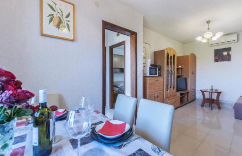 One-Bedroom Apartment In Gajana - Foto 18