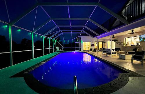 Lake Luxe Equine, Waterfront, Screened-in Pool, Hot Tub - Lake Views! Hosted By Relaxtay - Foto 3