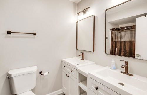 3 Mi to Cuyahoga Valley NP Fairlawn Family Home! - Foto 15