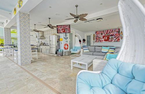 Casa Playa- Luxury Pool Home, 36' Dock - Foto 49