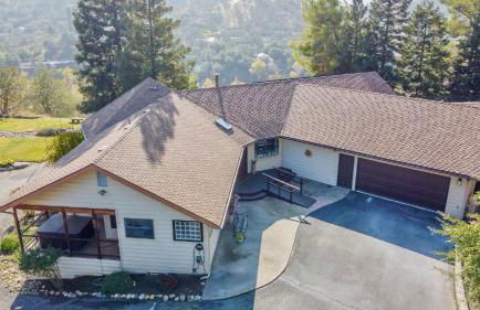 Secluded Mtn Top Family Haven w/Views Spa & Arcade - Photo 65