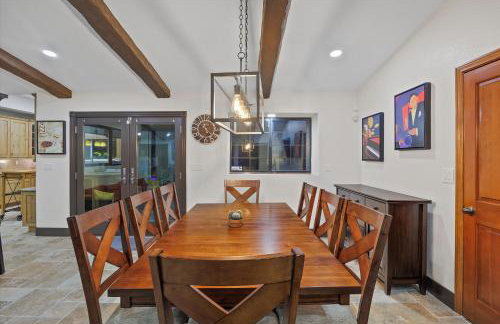 Villa 1 level on half acre 12-min to Strip - Foto 48