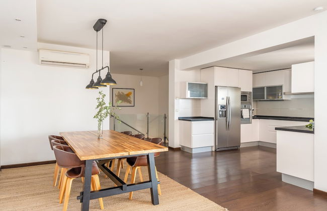 Spacious 3BR Villa with pool and views - Foto 27