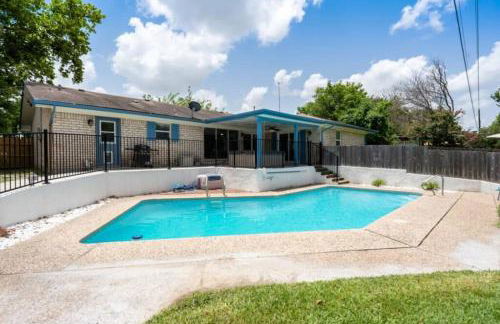 The Breezy Blue View with hot tub and pool - Foto 1