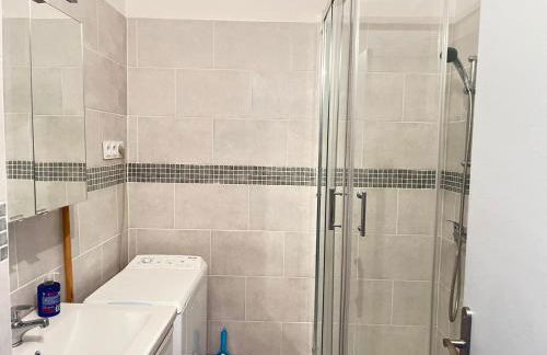 Appartement T2 clim, wifi, parking centre ville à 10mn, plage 20mn - Foto 10