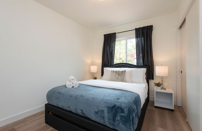 Beautiful House in Atwater Village - Photo 1