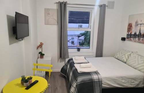 Cozy Pod - Northumberland Park - North London - Foto 10