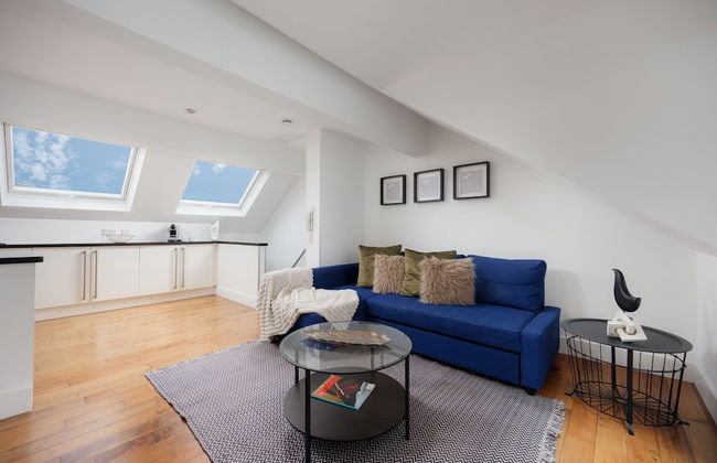 Modern 3 Bed Apartment - Parking - Foto 21