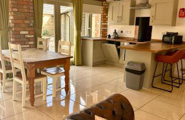 Otters Holt at Tove Valley Cottages - Foto 1