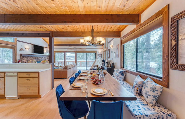 Dakine Haus by Avantstay 4 Min to Northstar + Game Room & Projector - Photo 13