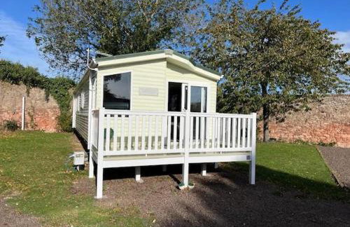 Cabin 6 sleeps 6 Patio Pets Edinburgh Festival - Foto 9