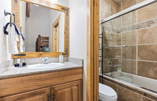 Lazy Bear Log Cabin Canyons Park - Foto 8