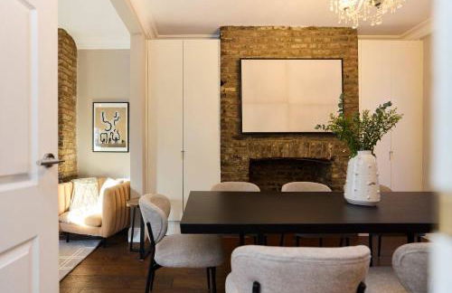 Behind the Blue Wall - Foto 12